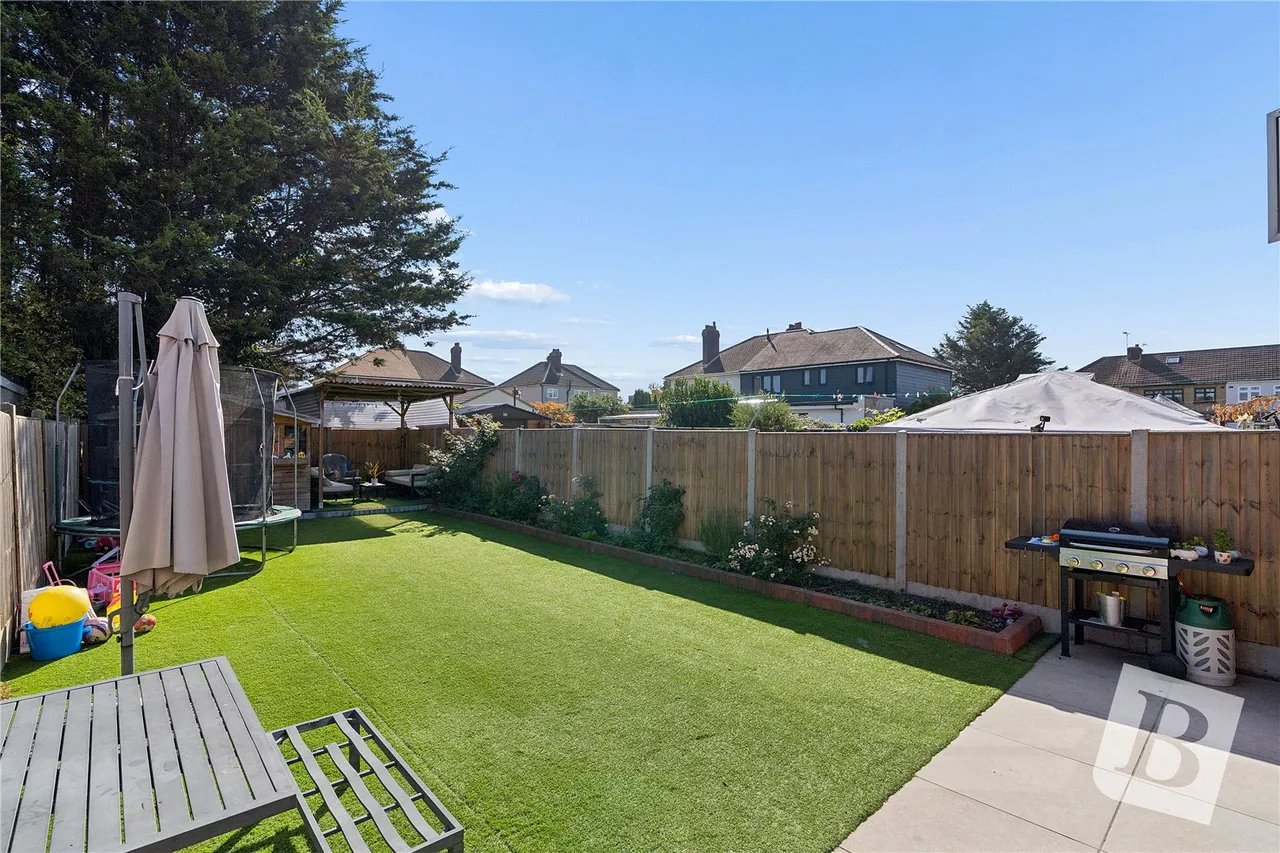 Walton Road, Romford, RM5, photo 11