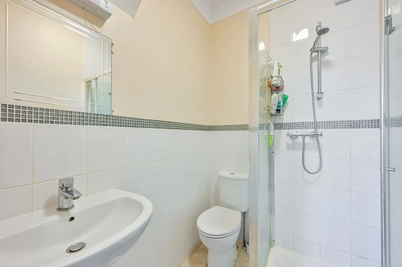 44 Rectory Lane, London, photo 9