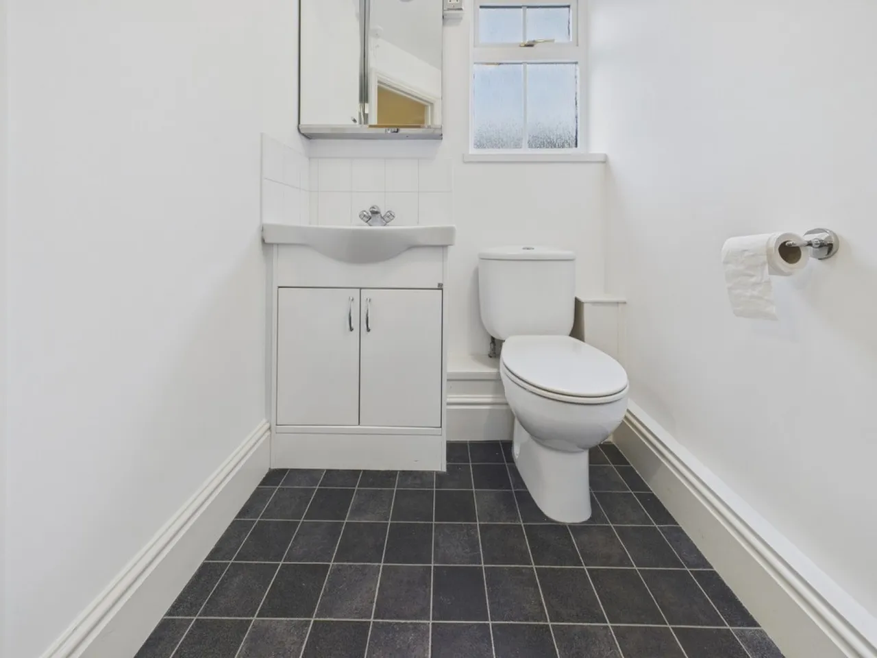 Ashgate Road, Ashgate, S40, photo 10