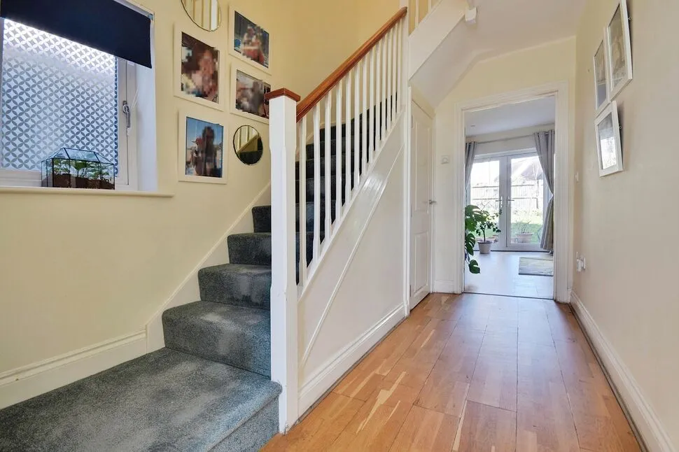 Main Street, Peasmarsh, East Sussex, TN31, photo 8