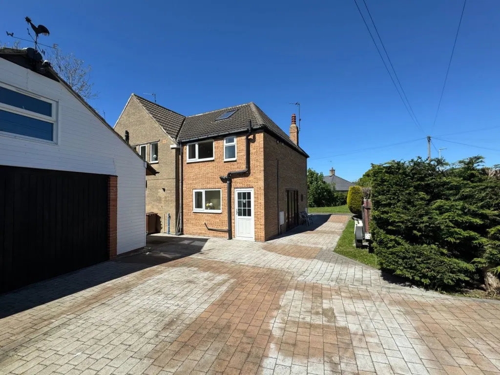 6 bed house for sale, Wetherby ~ Third Avenue, LS22