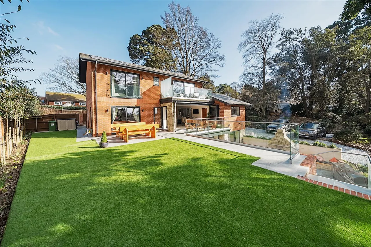 Newtown Road, Warsash, photo 12