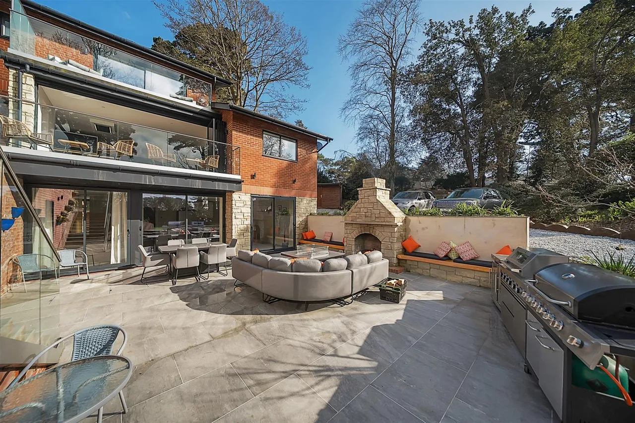 Newtown Road, Warsash, photo 8
