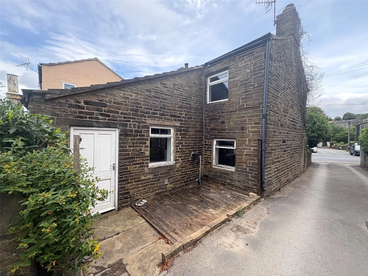 2 bed house for sale — Cottingley Road, Allerton, Bradford, West Yorkshire, BD15