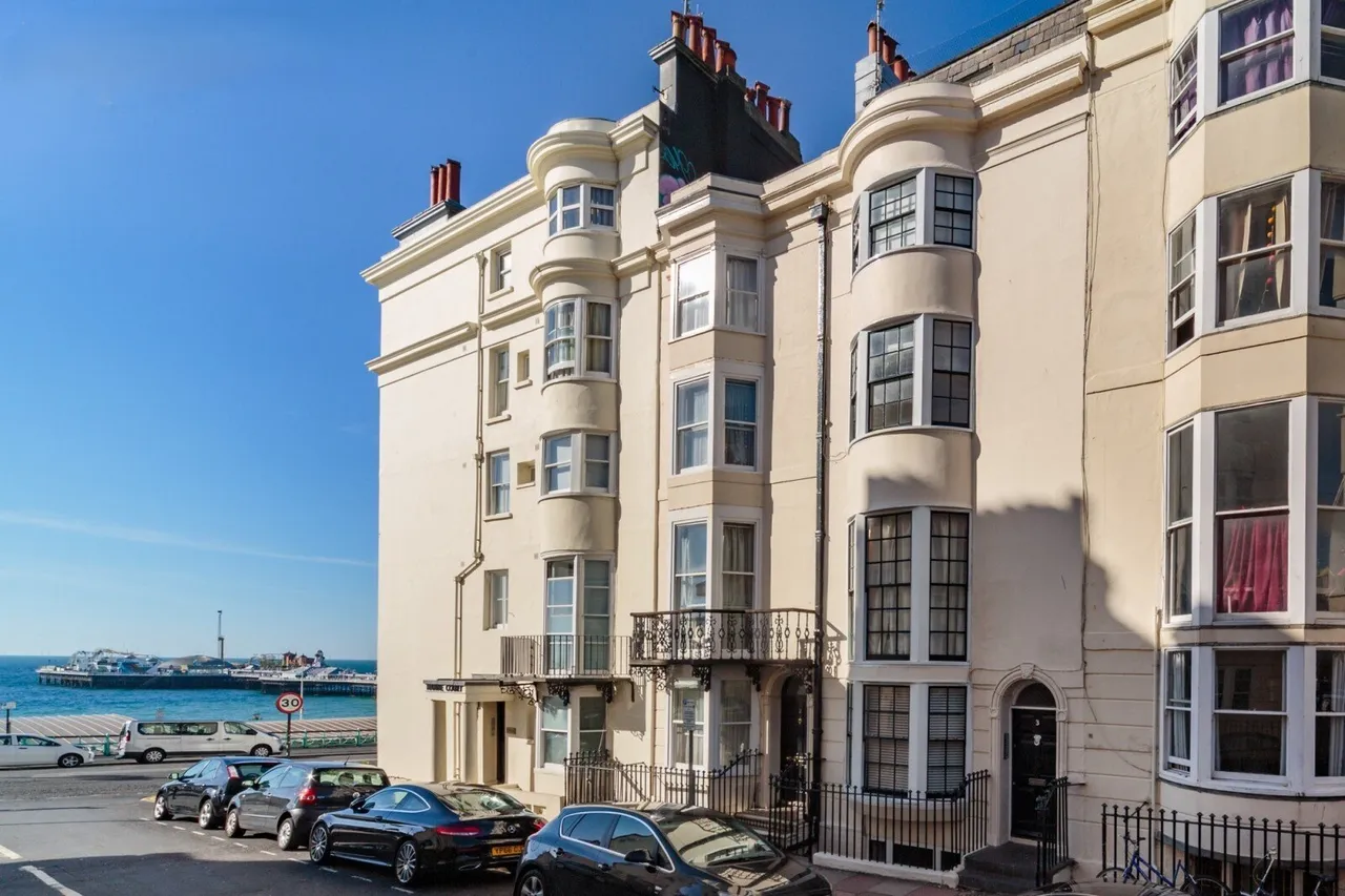 1 bed flat for sale, Madeira Place, Brighton, BN2
