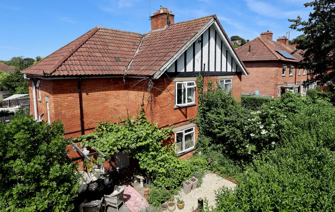 3 bed house for sale, St. Edmunds Road, Glastonbury