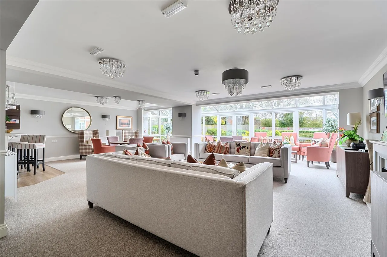 Station Road, Knowle, B93, photo 14