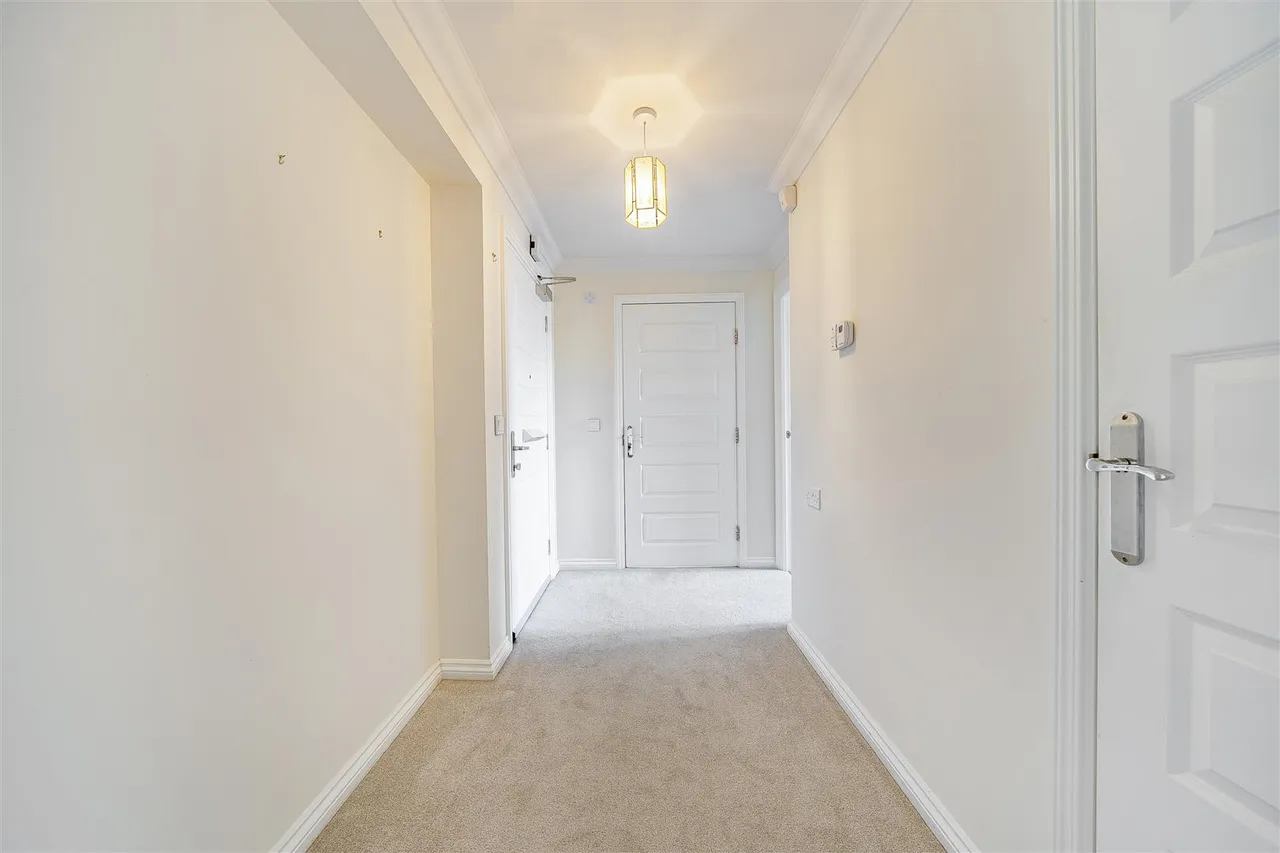 Station Road, Knowle, B93, photo 12