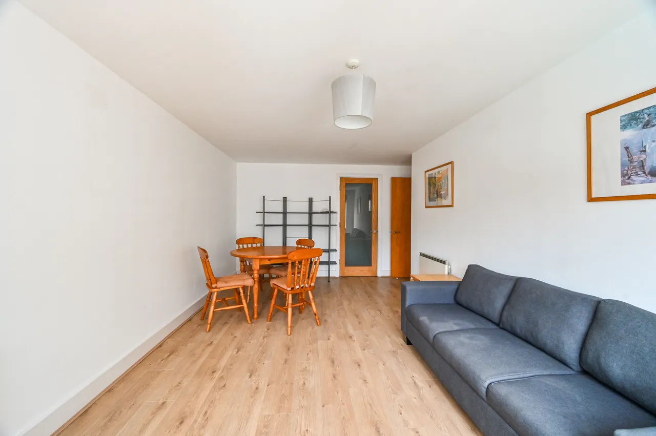 164 St Davids Square, London, photo 7
