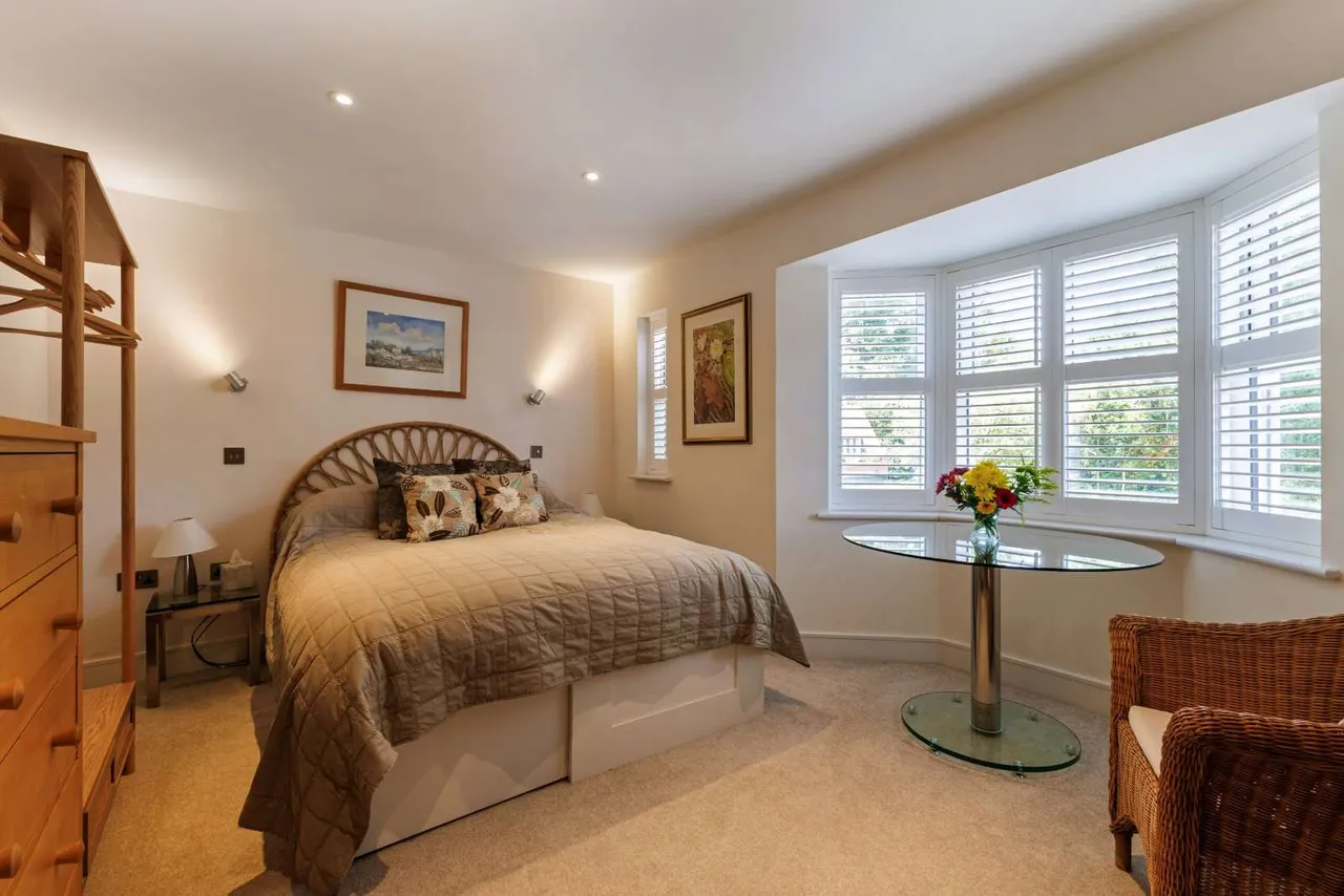 Cromwell Gardens, Marlow, SL7, photo 8