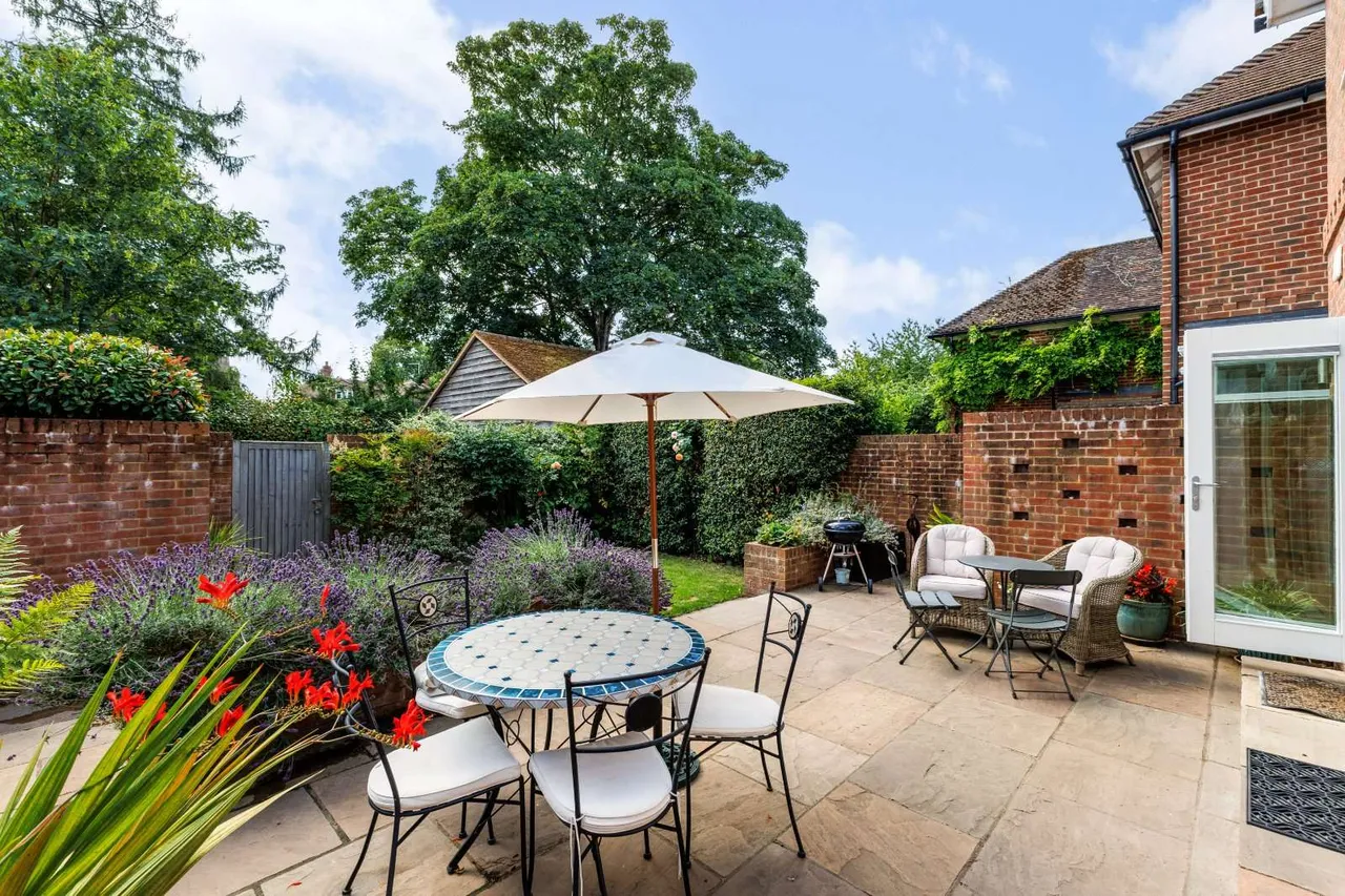 Cromwell Gardens, Marlow, SL7, photo 15