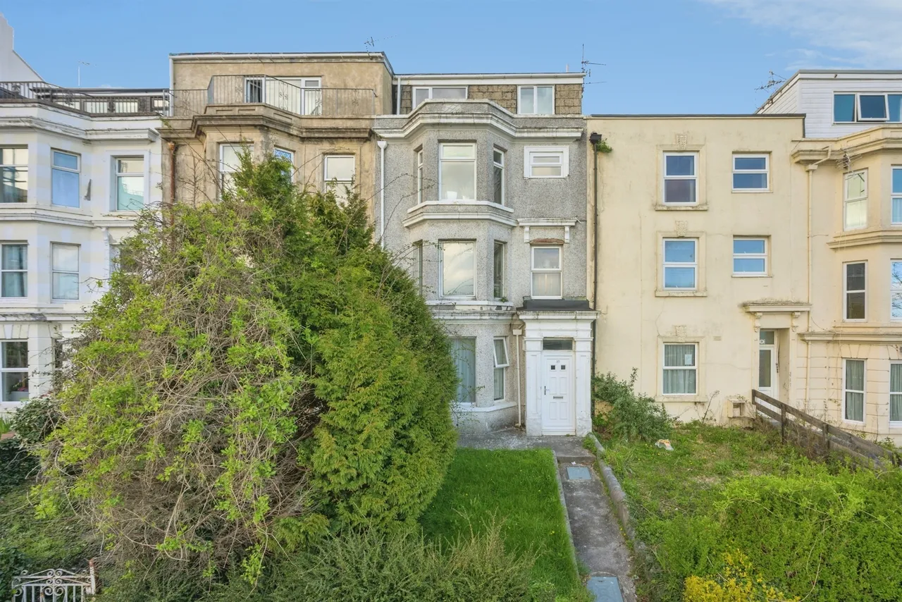 1 bed flat for sale — Paradise Place, Plymouth