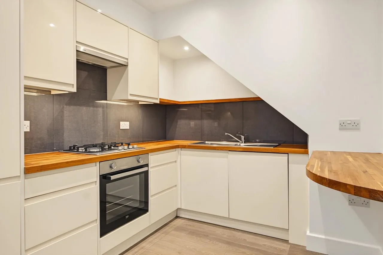 Alexandra Grove, London, N4, photo 3