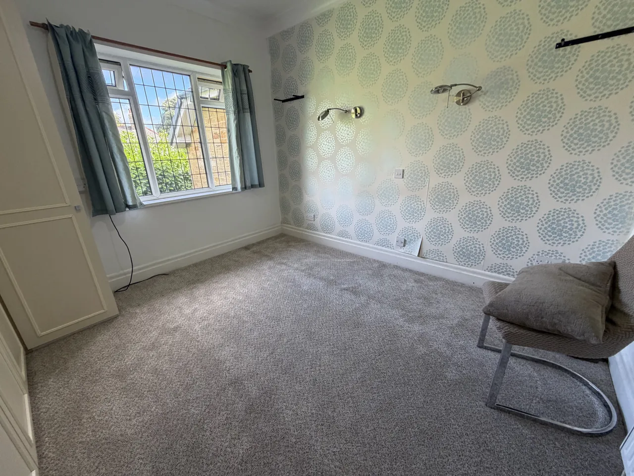 Highfield Crescent, BRADFORD, photo 8