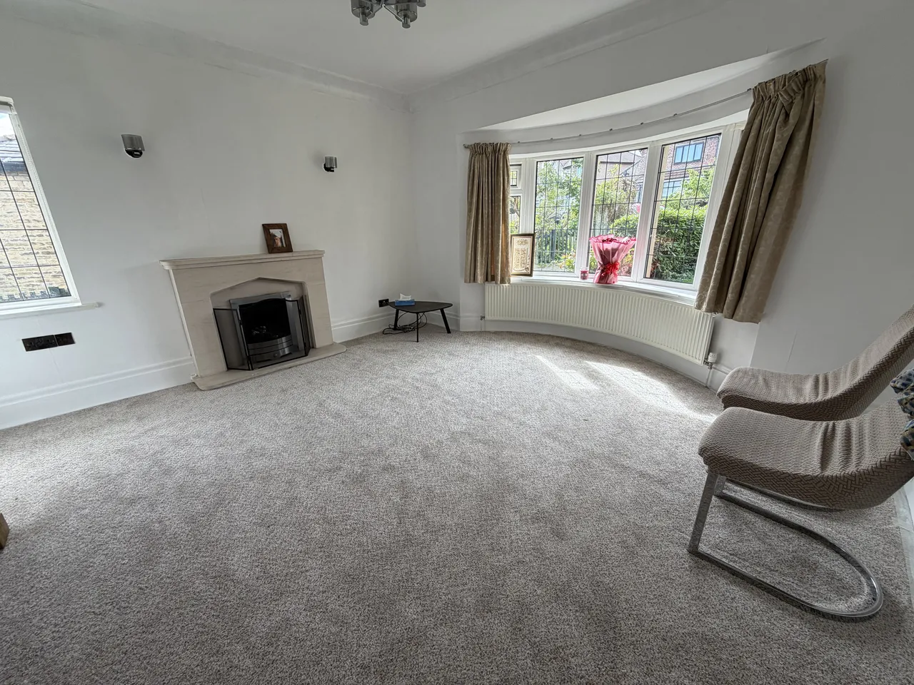 Highfield Crescent, BRADFORD, photo 4