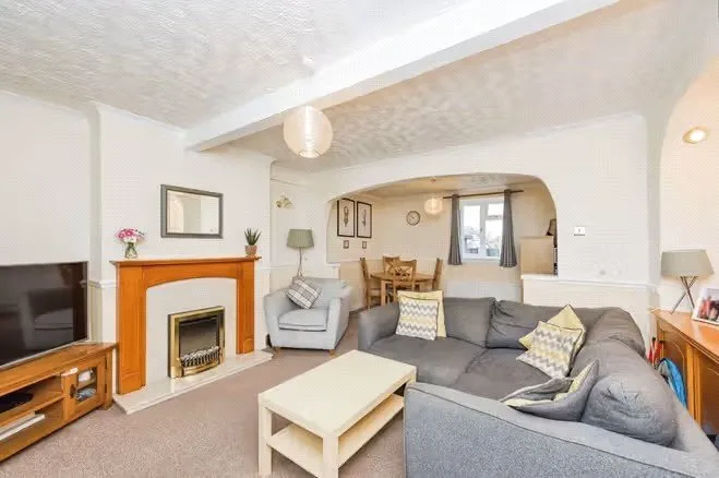 Dormer Avenue, Tamworth, Staffordshire, B77, photo 2