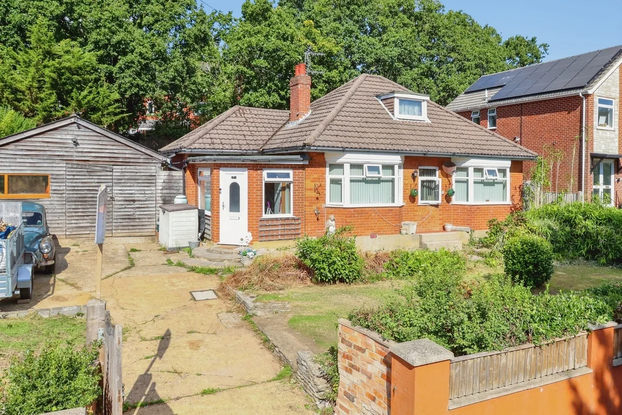 3 bed house for sale, Moorside Road, West Howe, BH11
