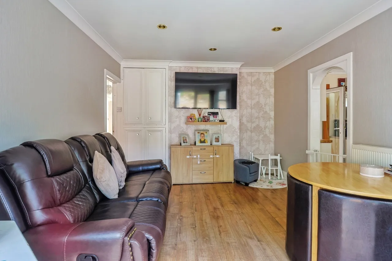 Moorside Road, West Howe, BH11, photo 7
