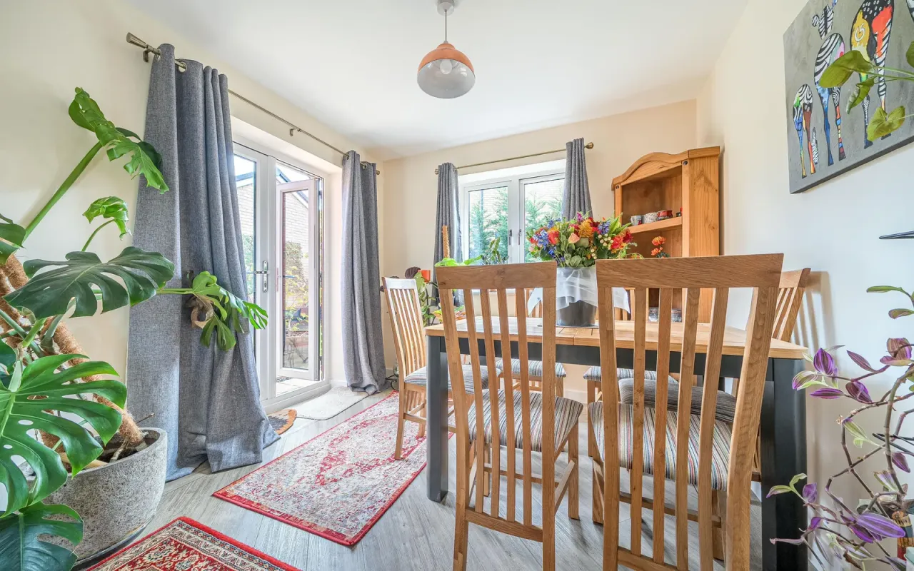 Ellis Close, Wootton, Bedford, photo 5