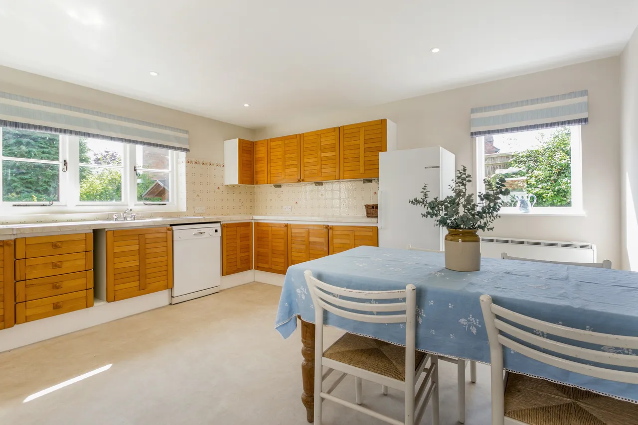 Henton, Chinnor, OX39, photo 10