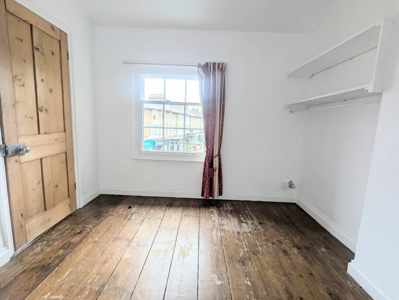 St. Peters Street, Bedford, MK40, photo 11