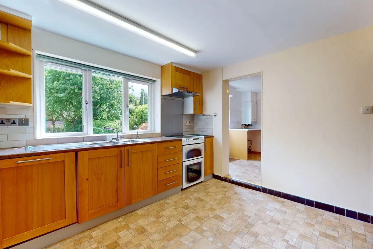 Walton Cottages, Bratton Road, Admaston TF5 0AJ, photo 2