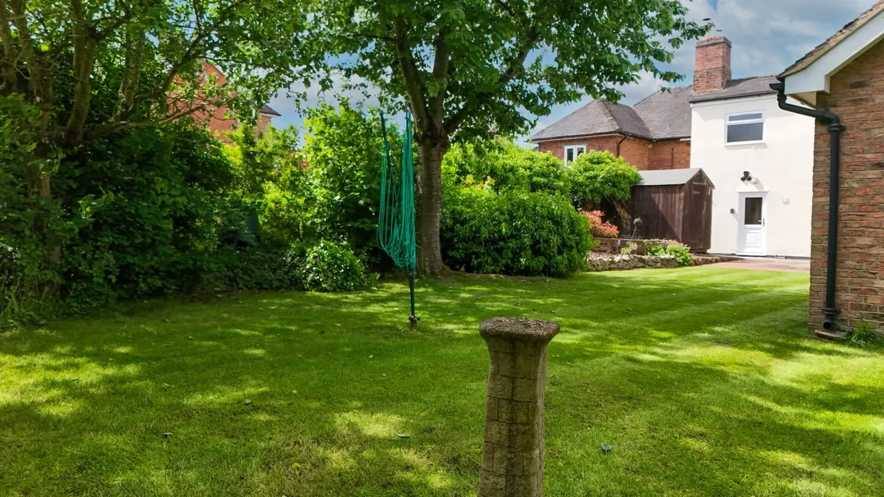 Walton Cottages, Bratton Road, Admaston TF5 0AJ, photo 4