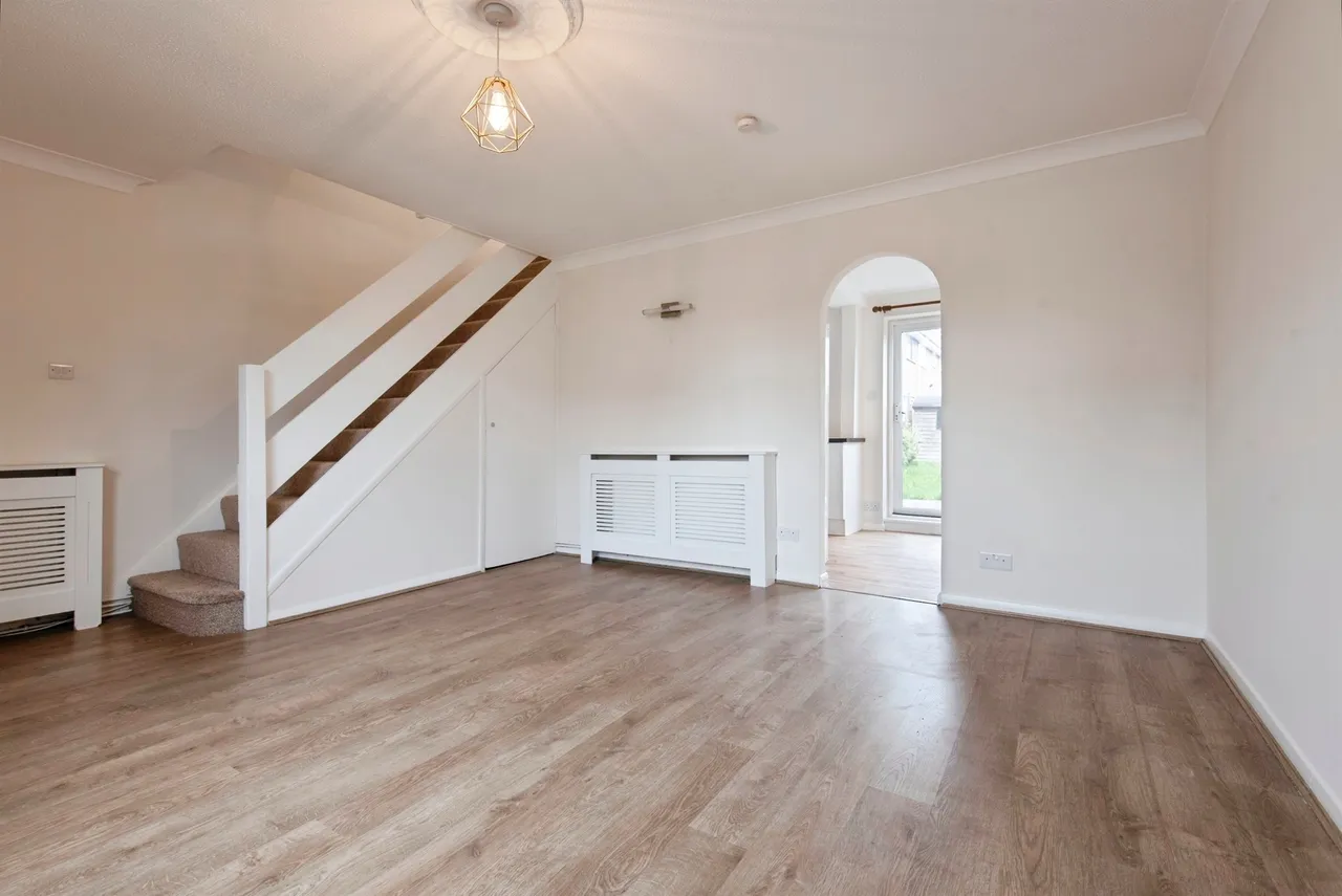 Wordsworth Close, Royston, photo 3