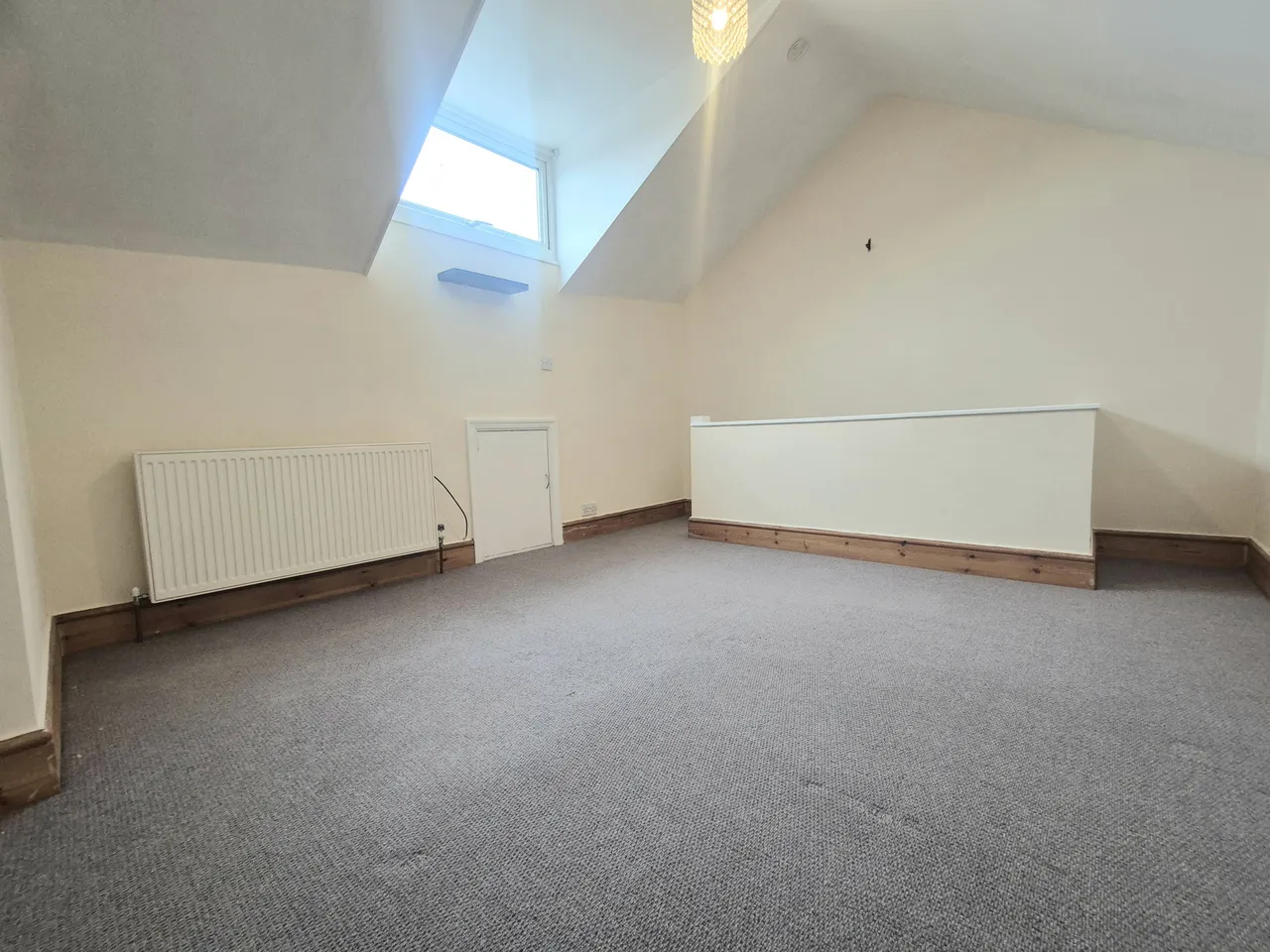 Oxford Street, Sowerby Bridge, HX6, photo 5