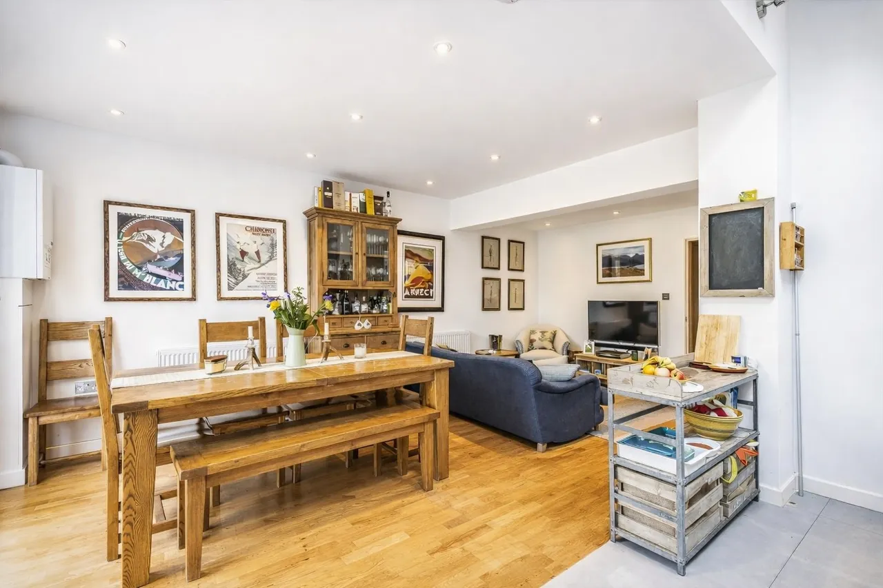 2 bed flat for sale — Hitherfield Road, Streatham, London, SW16