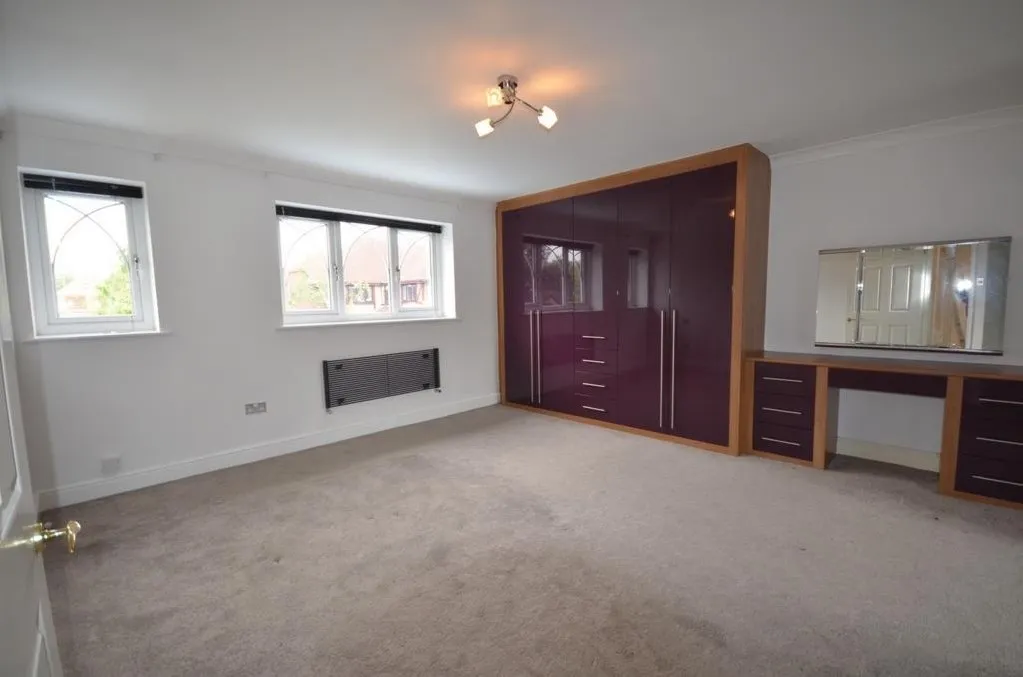 Ridge Lane, Watford, photo 7