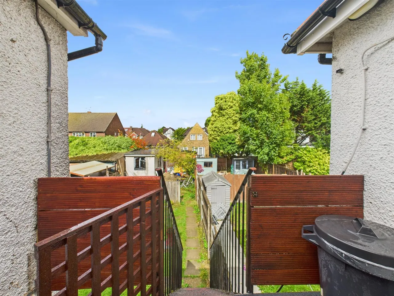Elm Avenue, Ruislip, HA4 8PA, photo 9