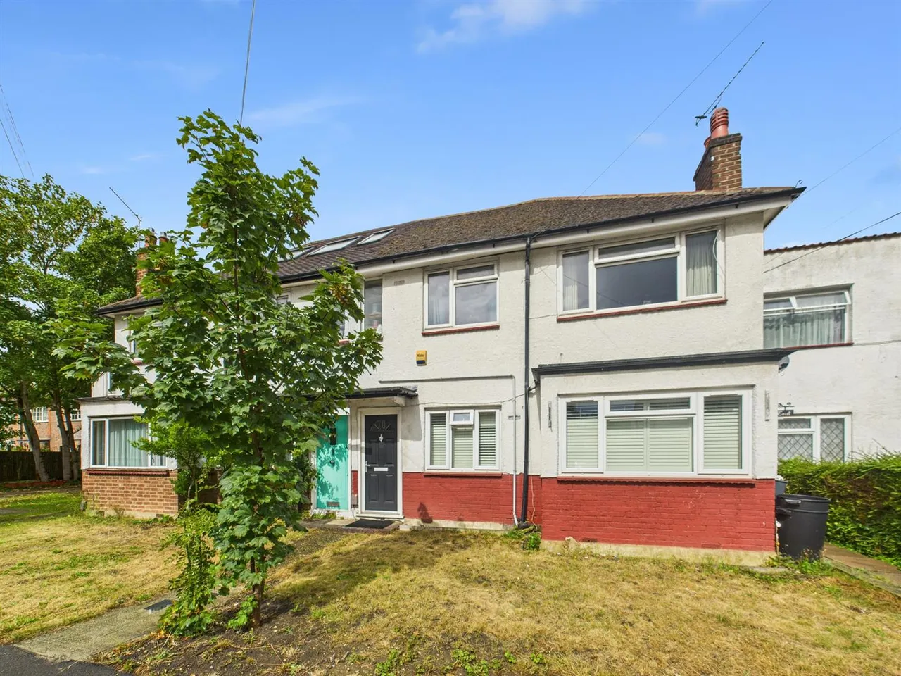 2 bed property for sale — Elm Avenue, Ruislip, HA4 8PA