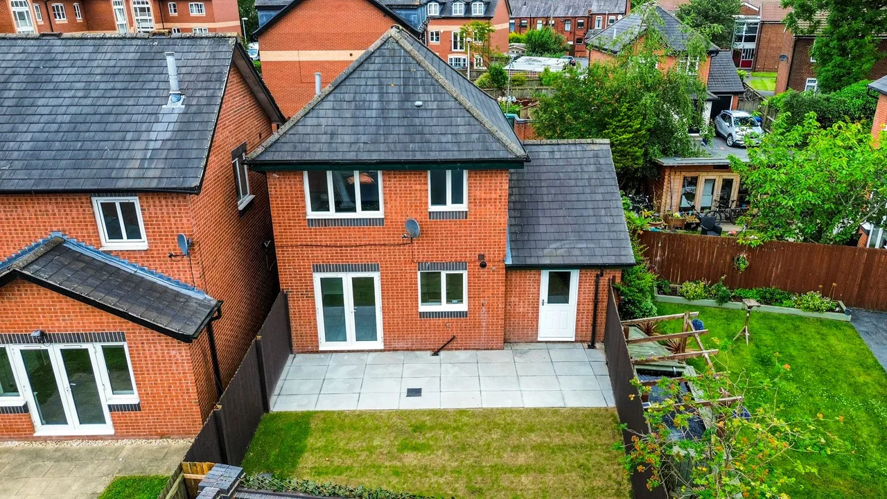 Stott Wharf, Leigh, Leigh, WN7 2ER, photo 15