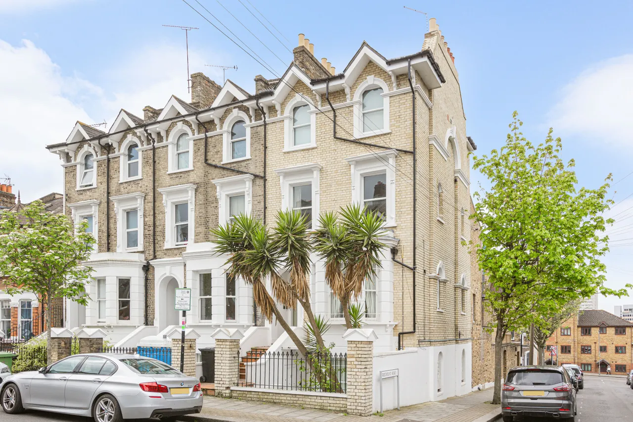 Aspley Road, London, SW18, photo 5