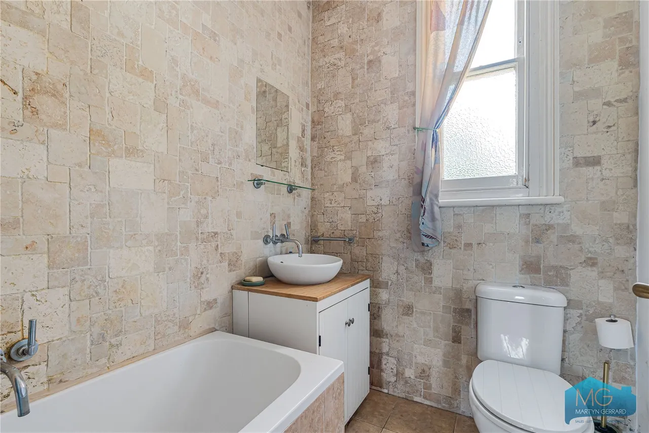 Leslie Road, London, N2, photo 6