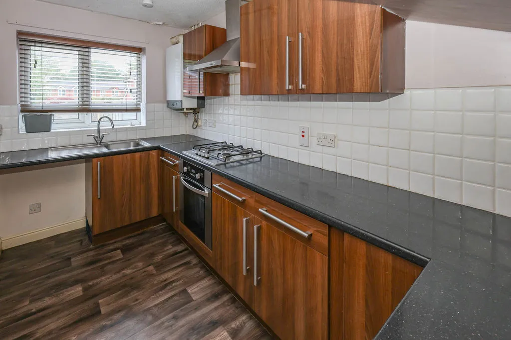 Margroy Close, Rochdale, OL12, photo 4