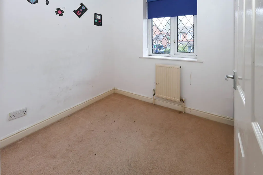 Margroy Close, Rochdale, OL12, photo 6