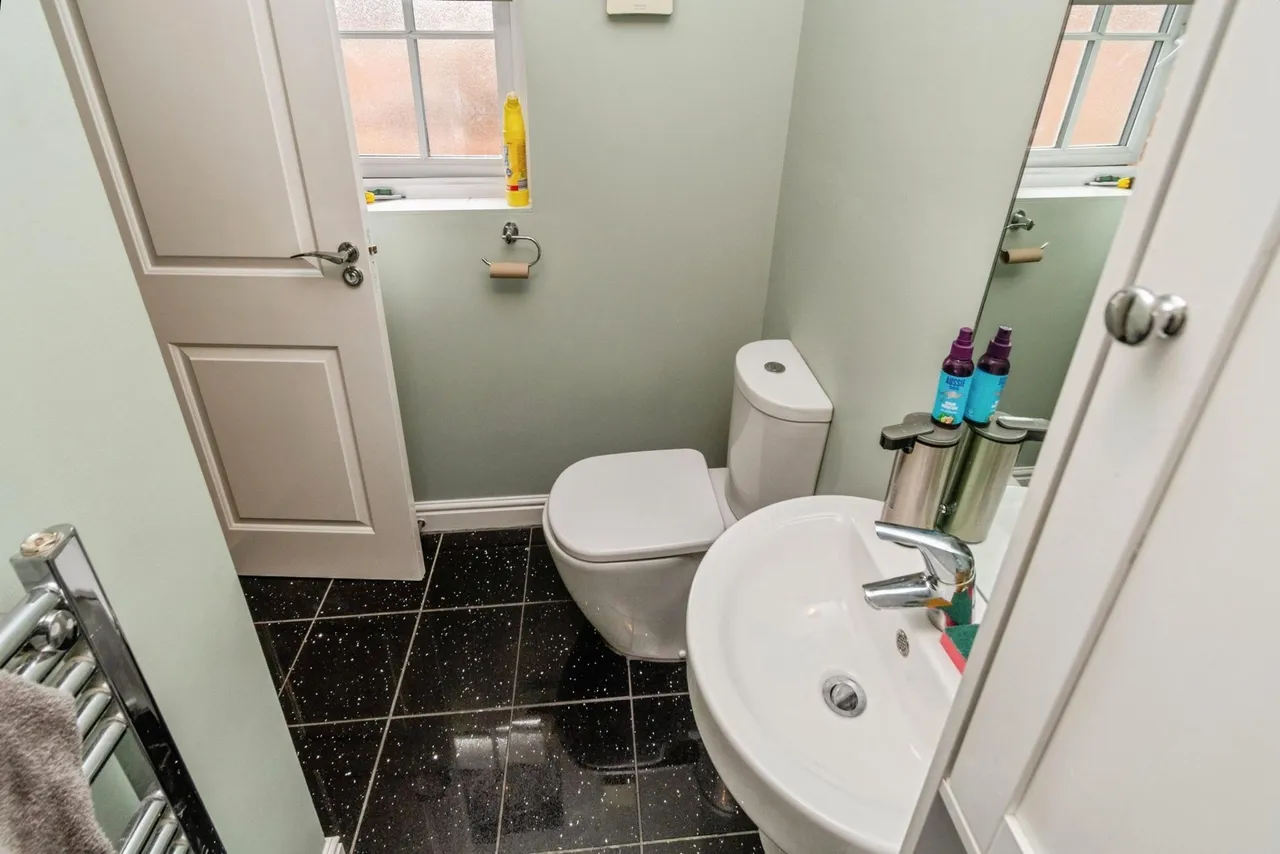 Lower Comball, Tipton, DY4, photo 19