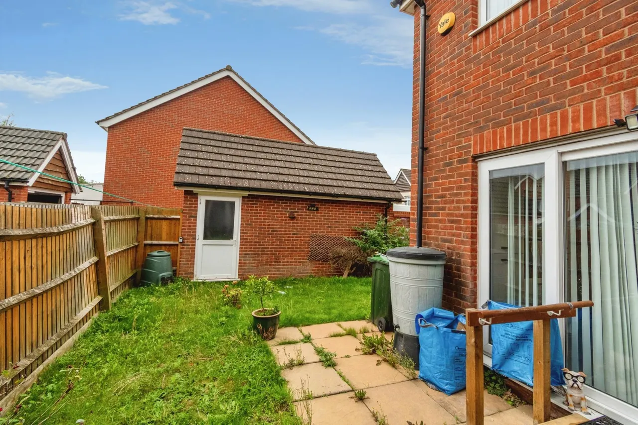 Lower Comball, Tipton, DY4, photo 24