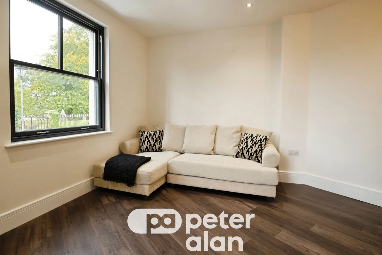 Stow Hill Newport, NP20, photo 6