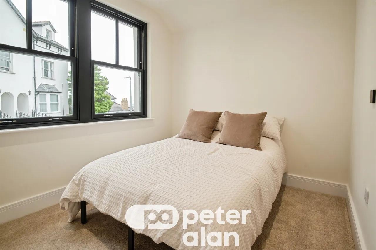 Stow Hill Newport, NP20, photo 9