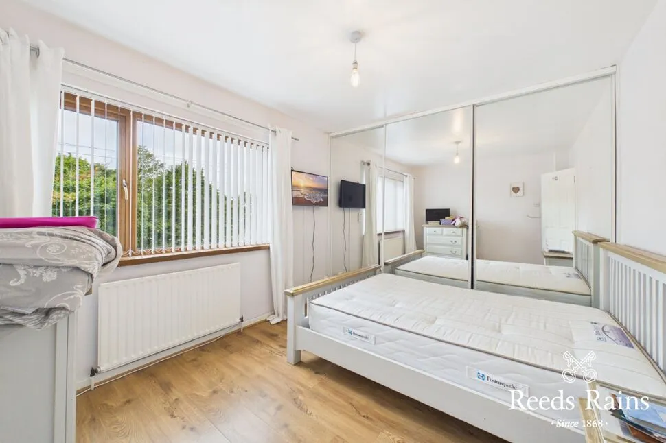 Cooneen Way, Belfast, BT6, photo 13