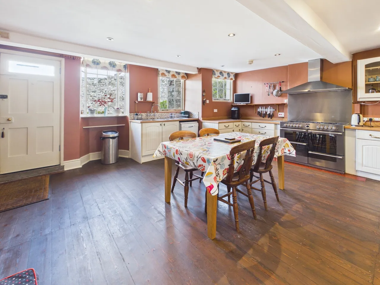 Brecon Road, Crickhowell, NP8, photo 11