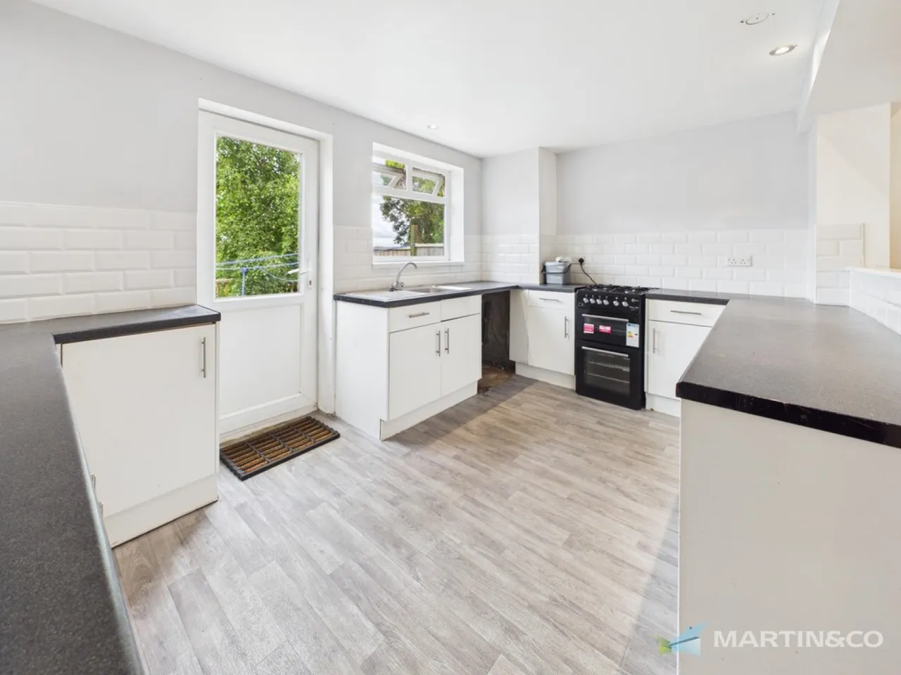 Winton Avenue, Blackpool FY4, photo 4
