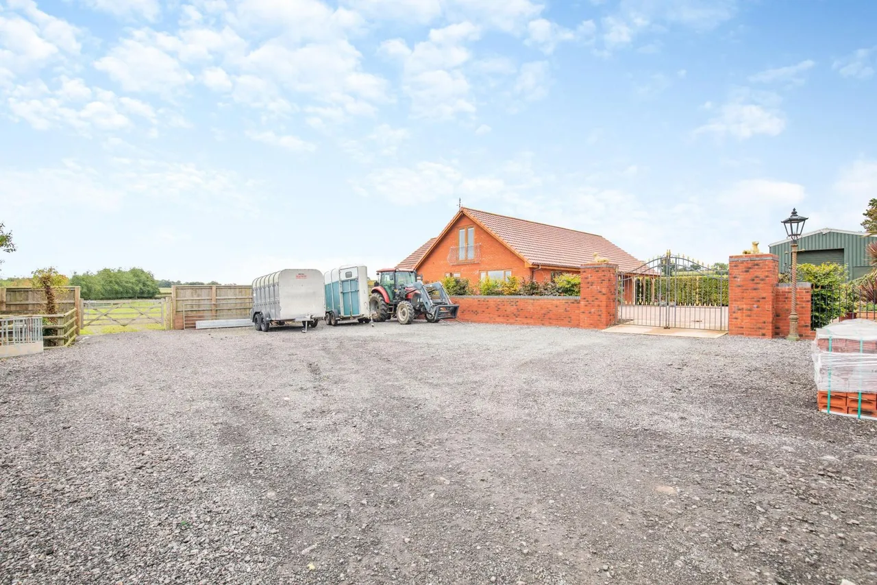 Kerswell, Cullompton, EX15, photo 18