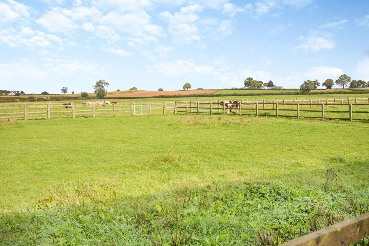 Kerswell, Cullompton, EX15, photo 27