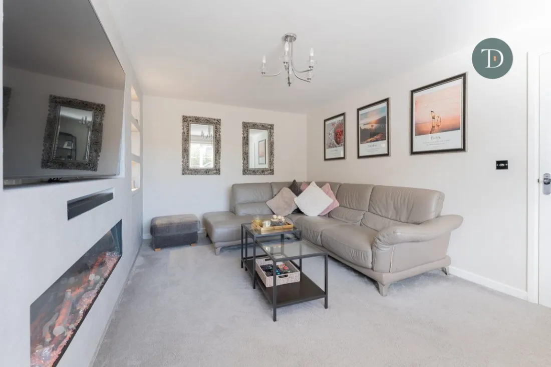 Scafell Close, Rivacre, CH66 1TZ, photo 4