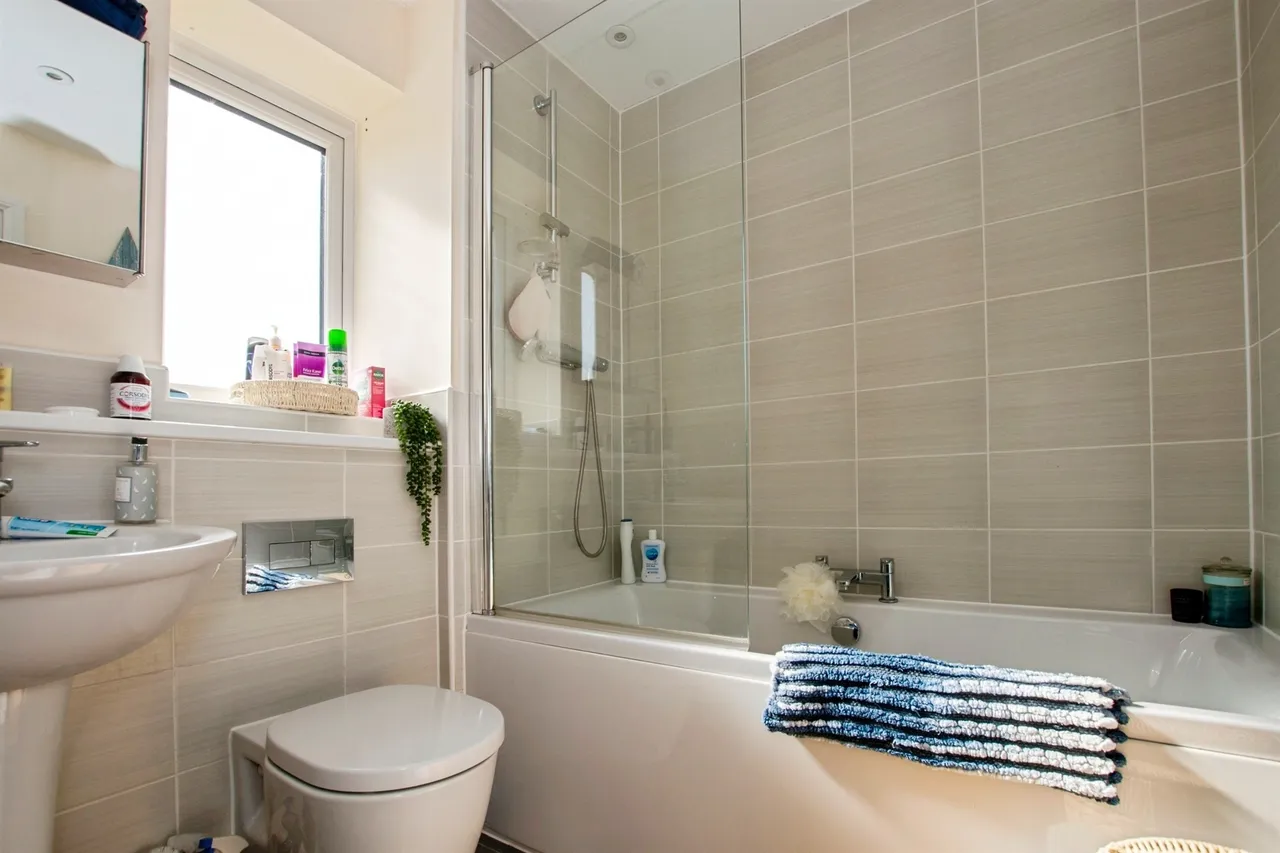 Mcnamara Street, Longhedge, SP4, photo 9