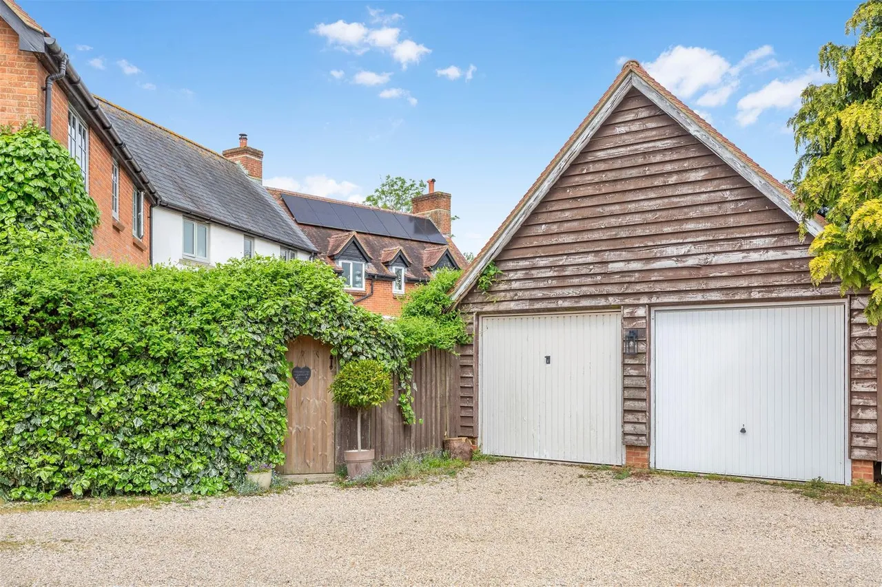 Woodlands Hazelbury Bryan, Sturminster Newton DT10 2DD, photo 35